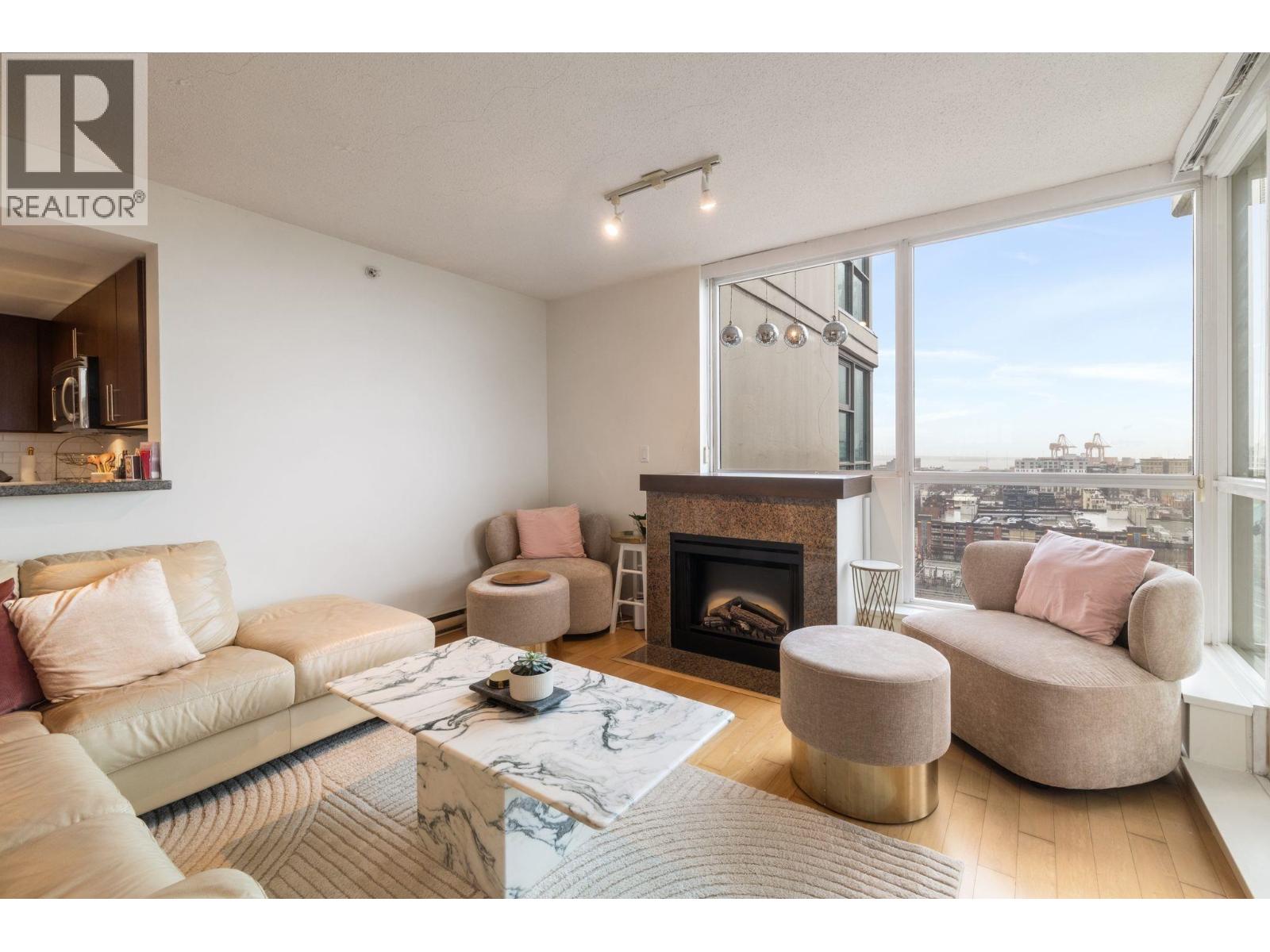 1702 125 Milross Avenue, Vancouver, British Columbia  V6A 0A1 - Photo 1 - R3086628