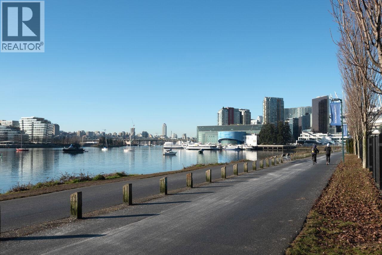 1702 125 Milross Avenue, Vancouver, British Columbia  V6A 0A1 - Photo 34 - R3086628