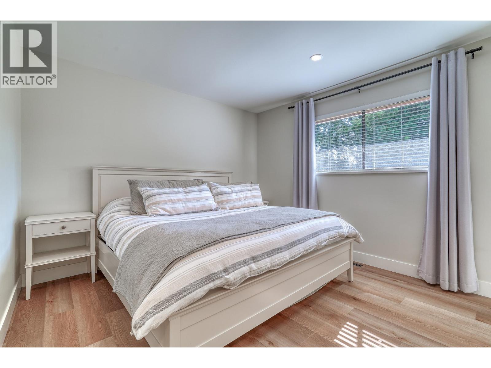 3848 Clematis Crescent, Port Coquitlam, British Columbia  V3B 4B1 - Photo 22 - R3086624