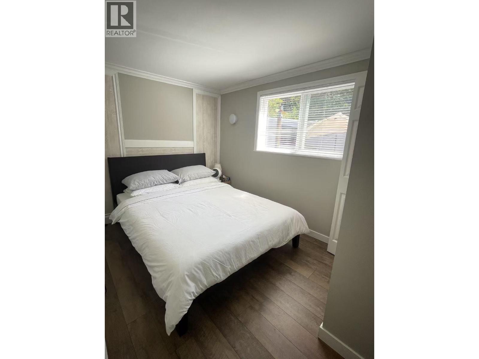 4598 Whitaker Road, Sechelt, British Columbia  V7Z 0E4 - Photo 9 - R3086635