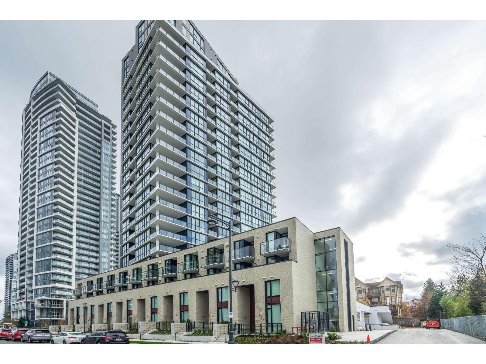 603 10333 133 Street Street, Surrey, British Columbia  V3T 0V1 - Photo 2 - R3085945