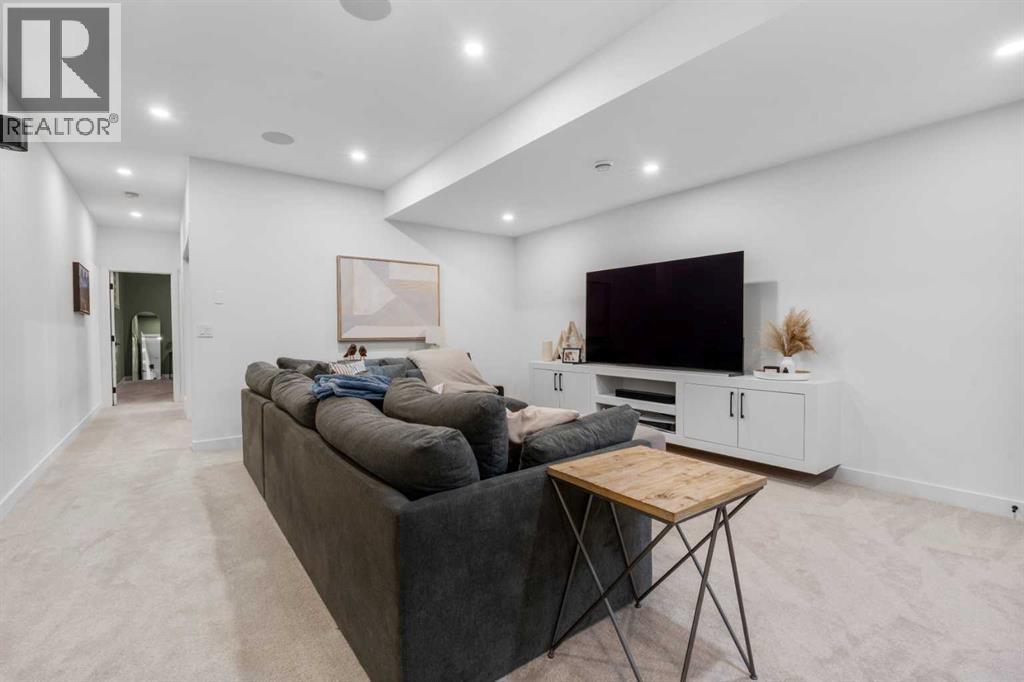 2022 50 Avenue Sw, Calgary, Alberta  T2T 2W3 - Photo 35 - A2278798