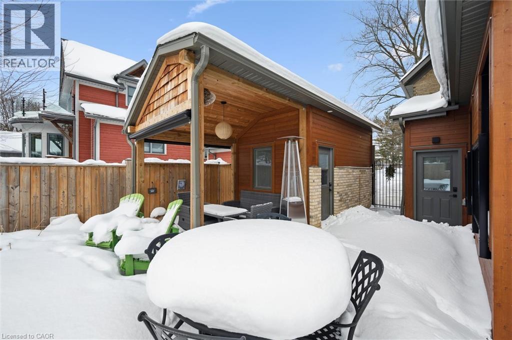 63 Menno Street, Waterloo, Ontario  N2L 2A6 - Photo 44 - 40802720