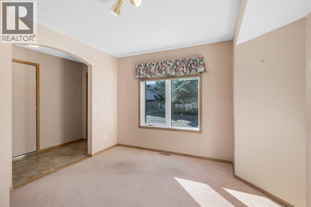 115 Chaparral Point Se, Calgary, Alberta  T2X 3M8 - Photo 6 - A2282797