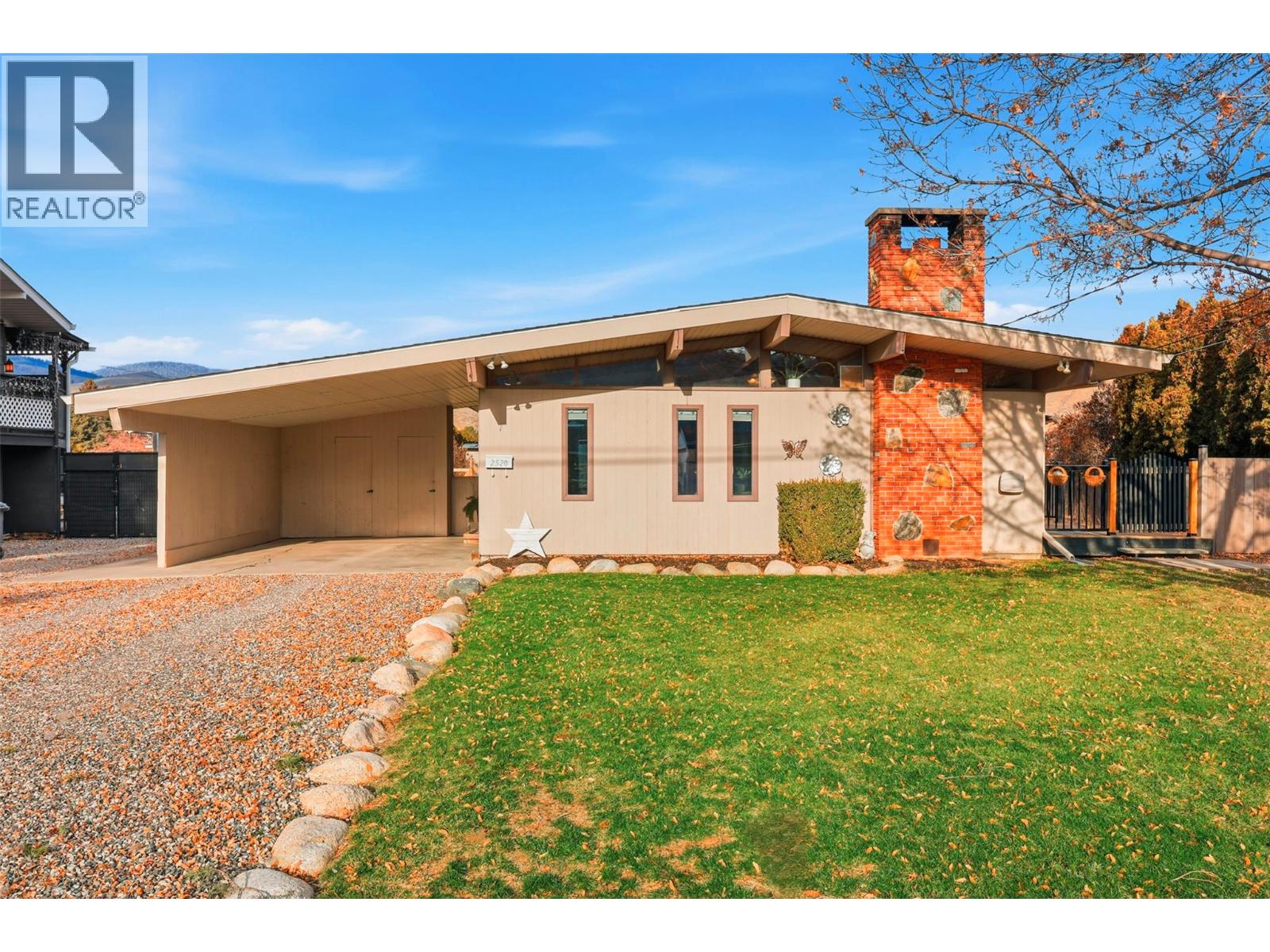 2520 Glenview Avenue, Kamloops, British Columbia