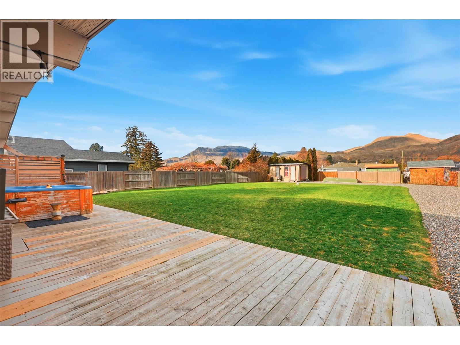 2520 Glenview Avenue, Kamloops, British Columbia  V2B 1P2 - Photo 42 - 10373647