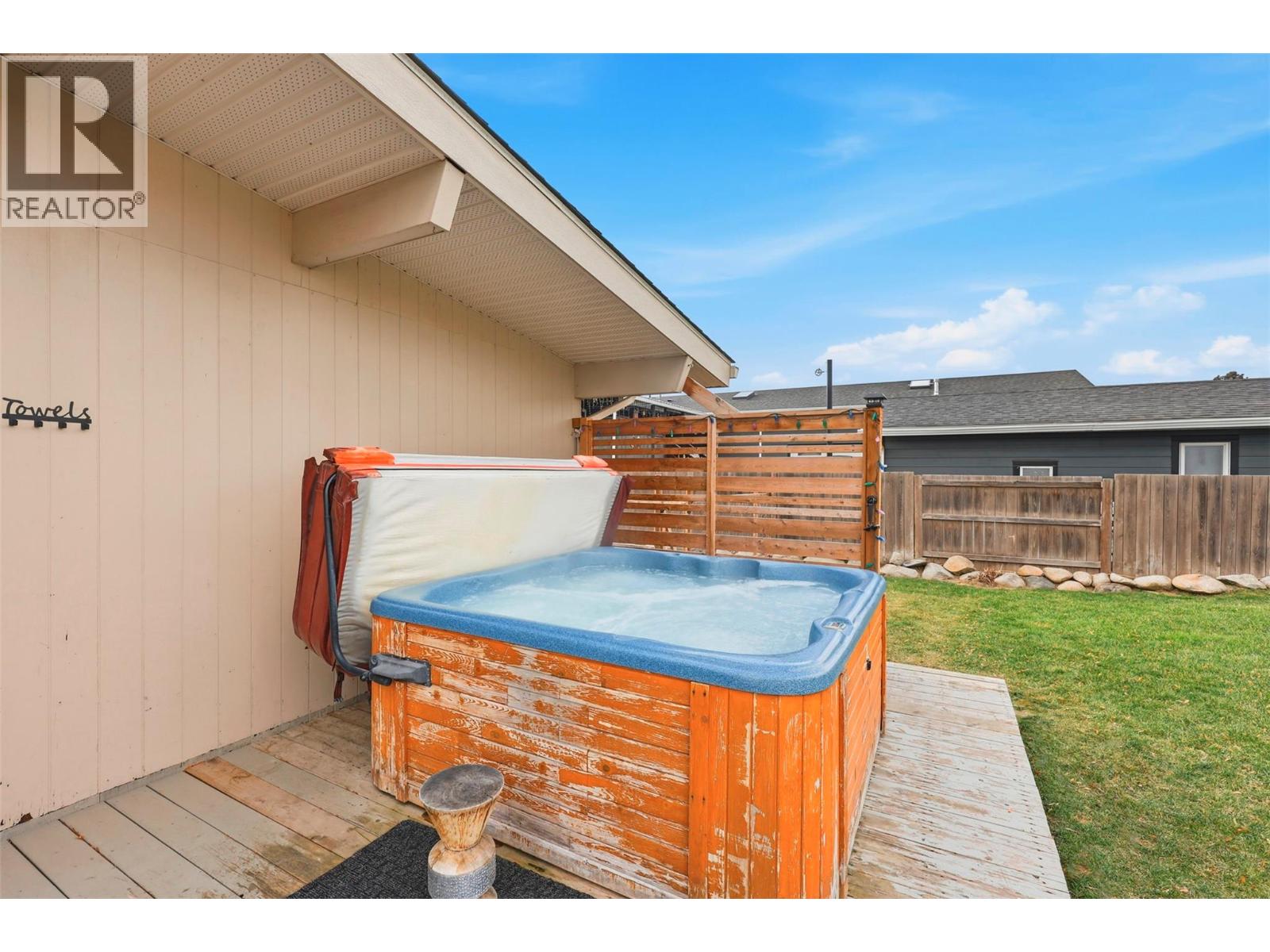 2520 Glenview Avenue, Kamloops, British Columbia  V2B 1P2 - Photo 44 - 10373647