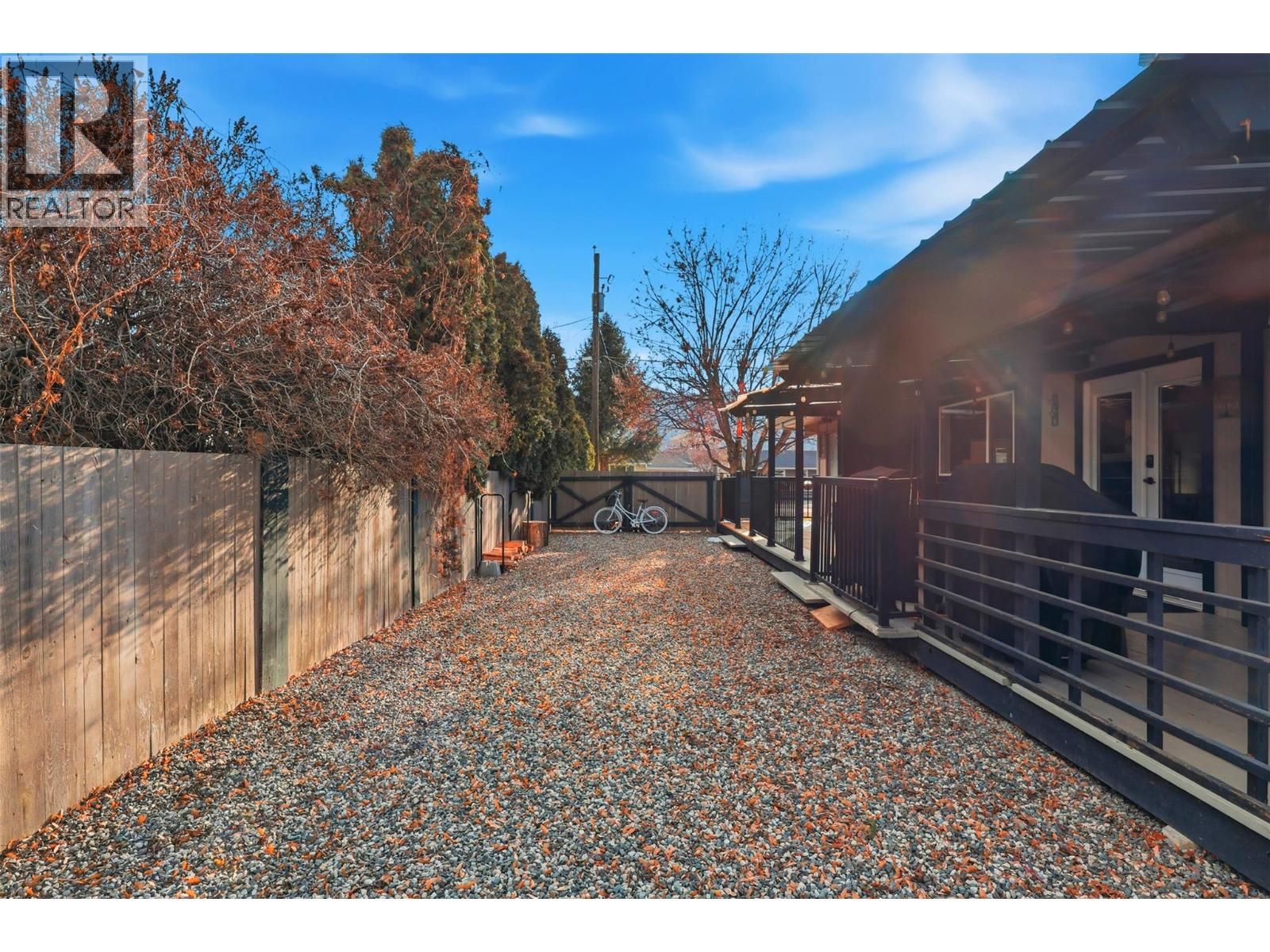 2520 Glenview Avenue, Kamloops, British Columbia  V2B 1P2 - Photo 41 - 10373647