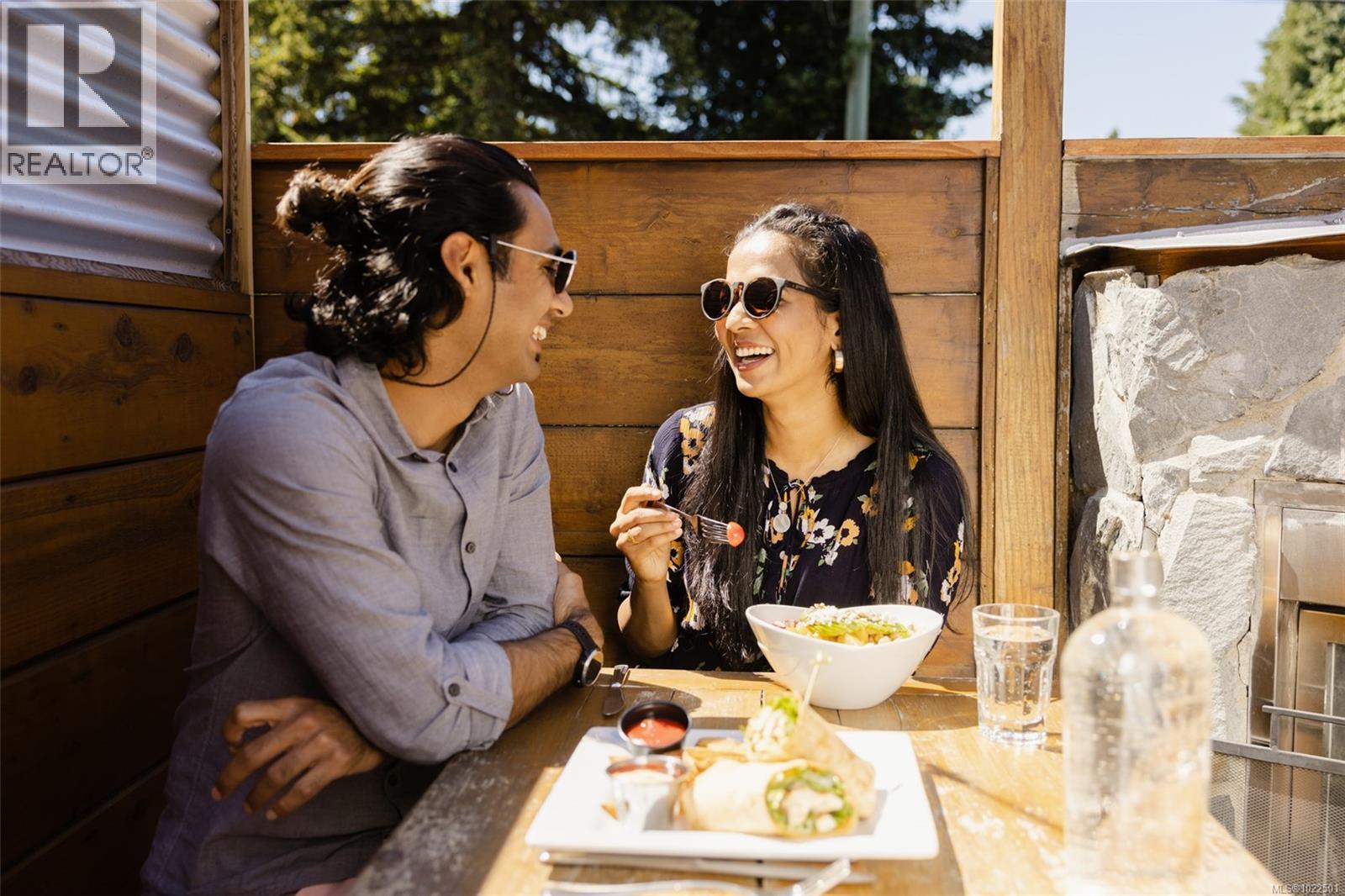 201 3226 Shelbourne St, Saanich, British Columbia  V8P 5G8 - Photo 10 - 1022501