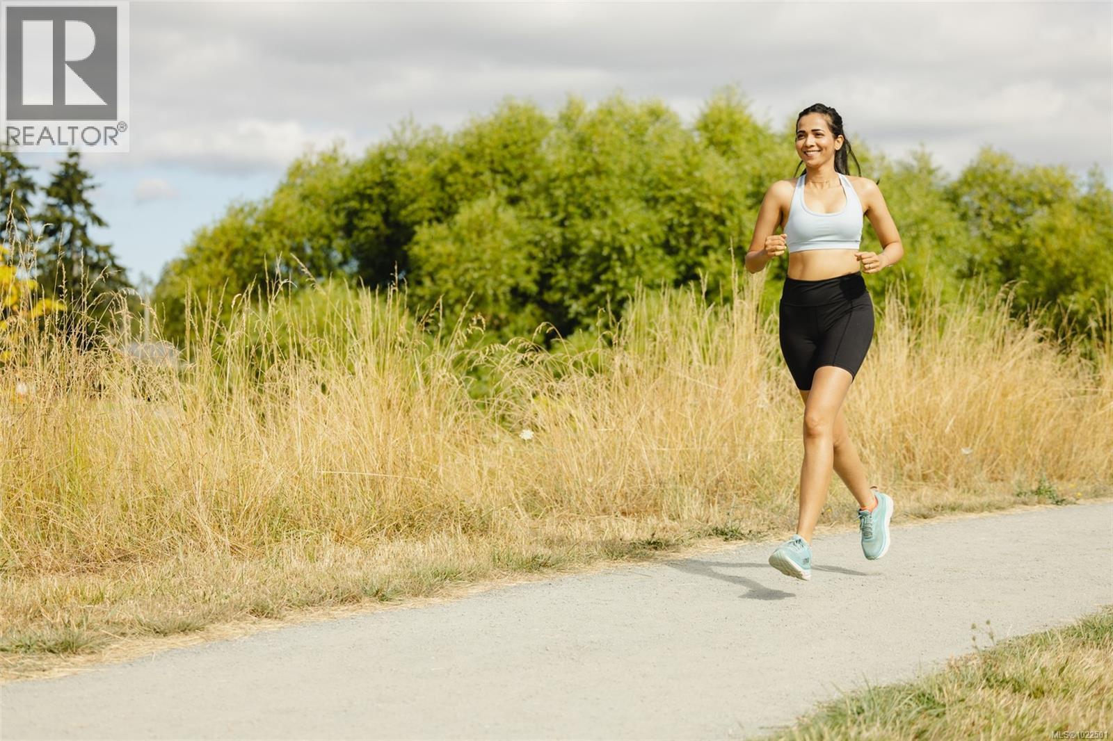 201 3226 Shelbourne St, Saanich, British Columbia  V8P 5G8 - Photo 7 - 1022501