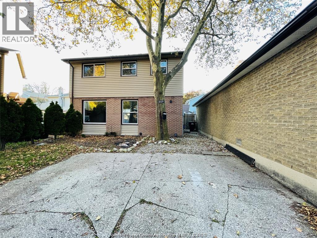 8691 Darlington, Windsor, Ontario  N8S 4M5 - Photo 2 - 26002597