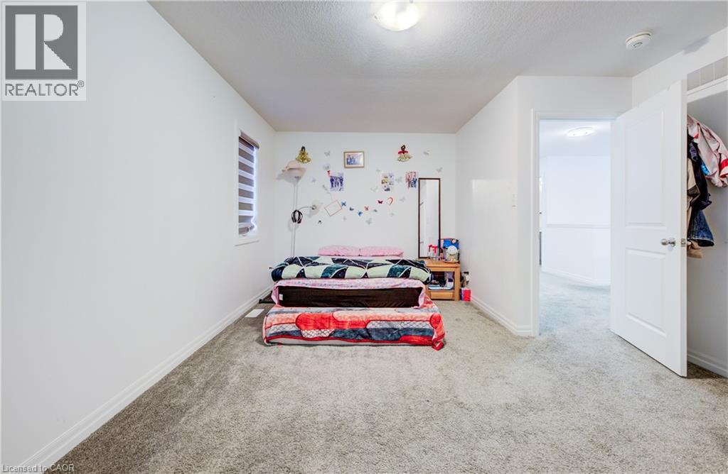 82 Castlebay Street, Kitchener, Ontario  N2R 1W6 - Photo 27 - 40802933