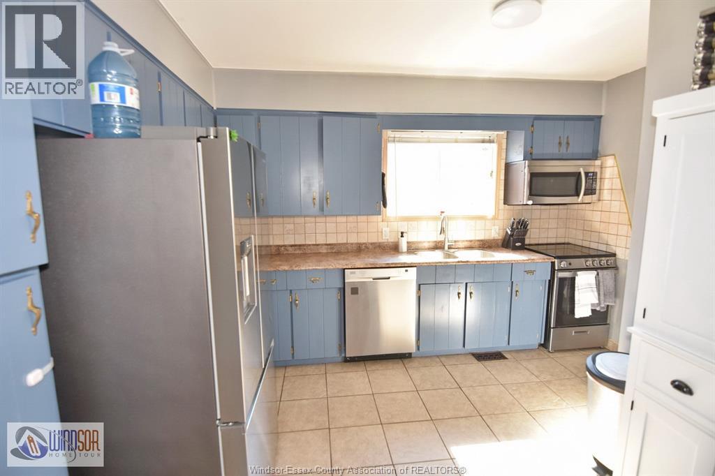 1359 Ellrose, Windsor, Ontario  N8Y 3X2 - Photo 9 - 26002604