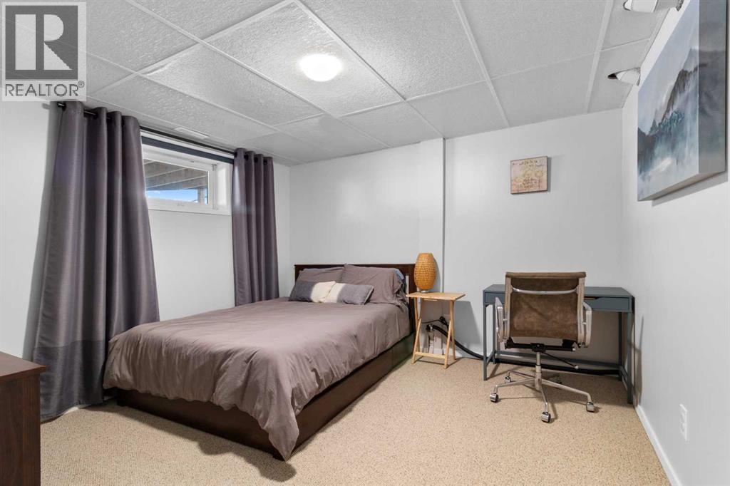 500 Queen Street, Elnora, Alberta  T0M 0Y0 - Photo 18 - A2271481