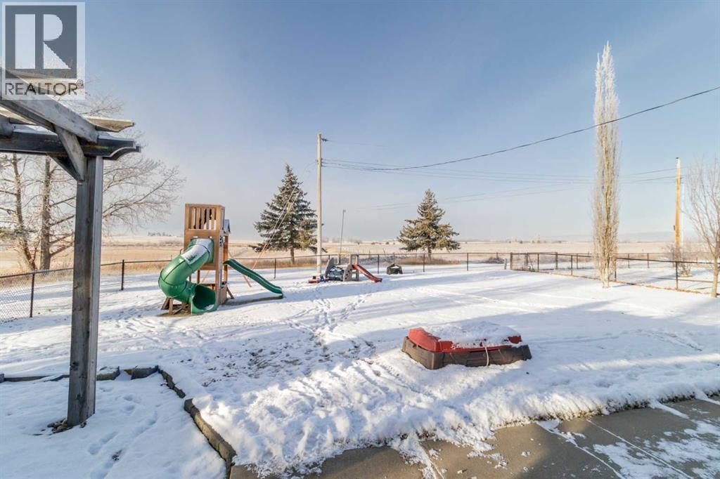 500 Queen Street, Elnora, Alberta  T0M 0Y0 - Photo 36 - A2271481