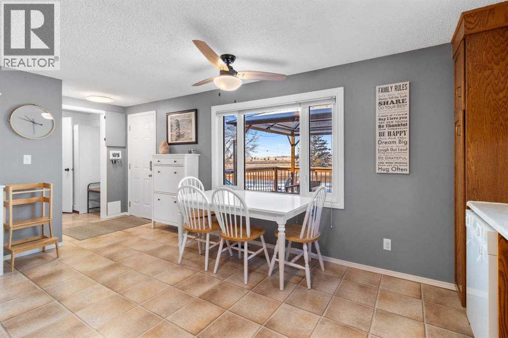 500 Queen Street, Elnora, Alberta  T0M 0Y0 - Photo 12 - A2271481