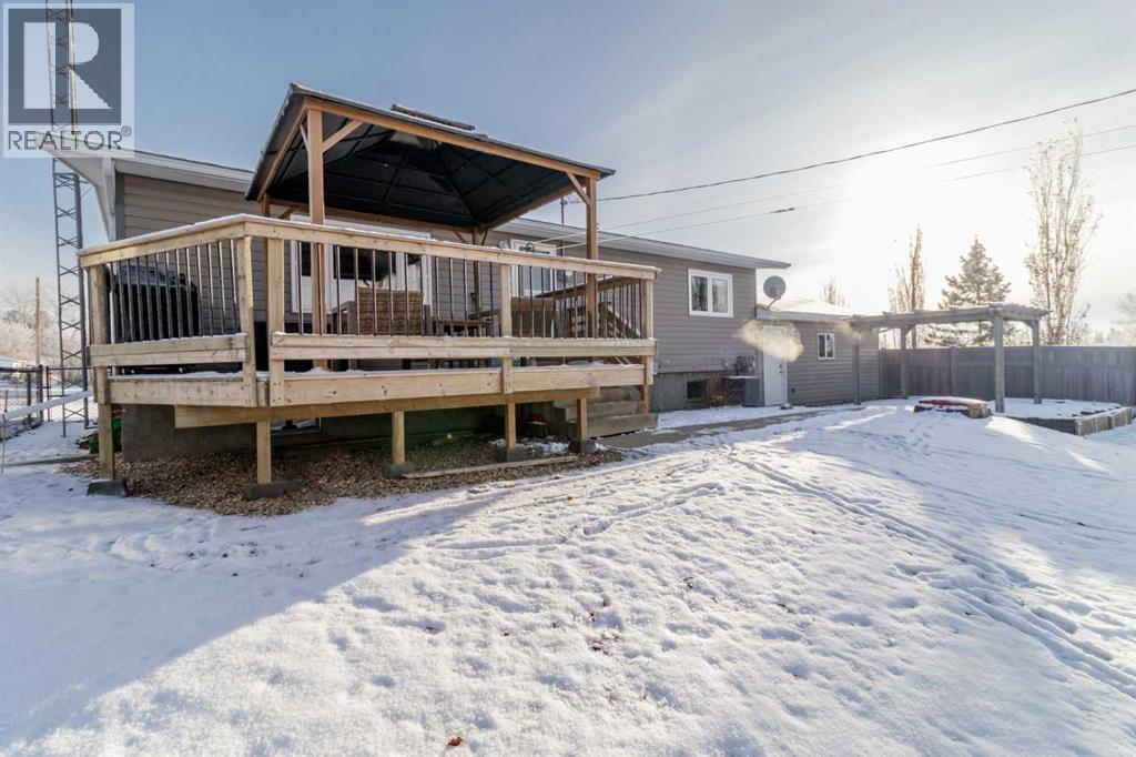 500 Queen Street, Elnora, Alberta  T0M 0Y0 - Photo 40 - A2271481
