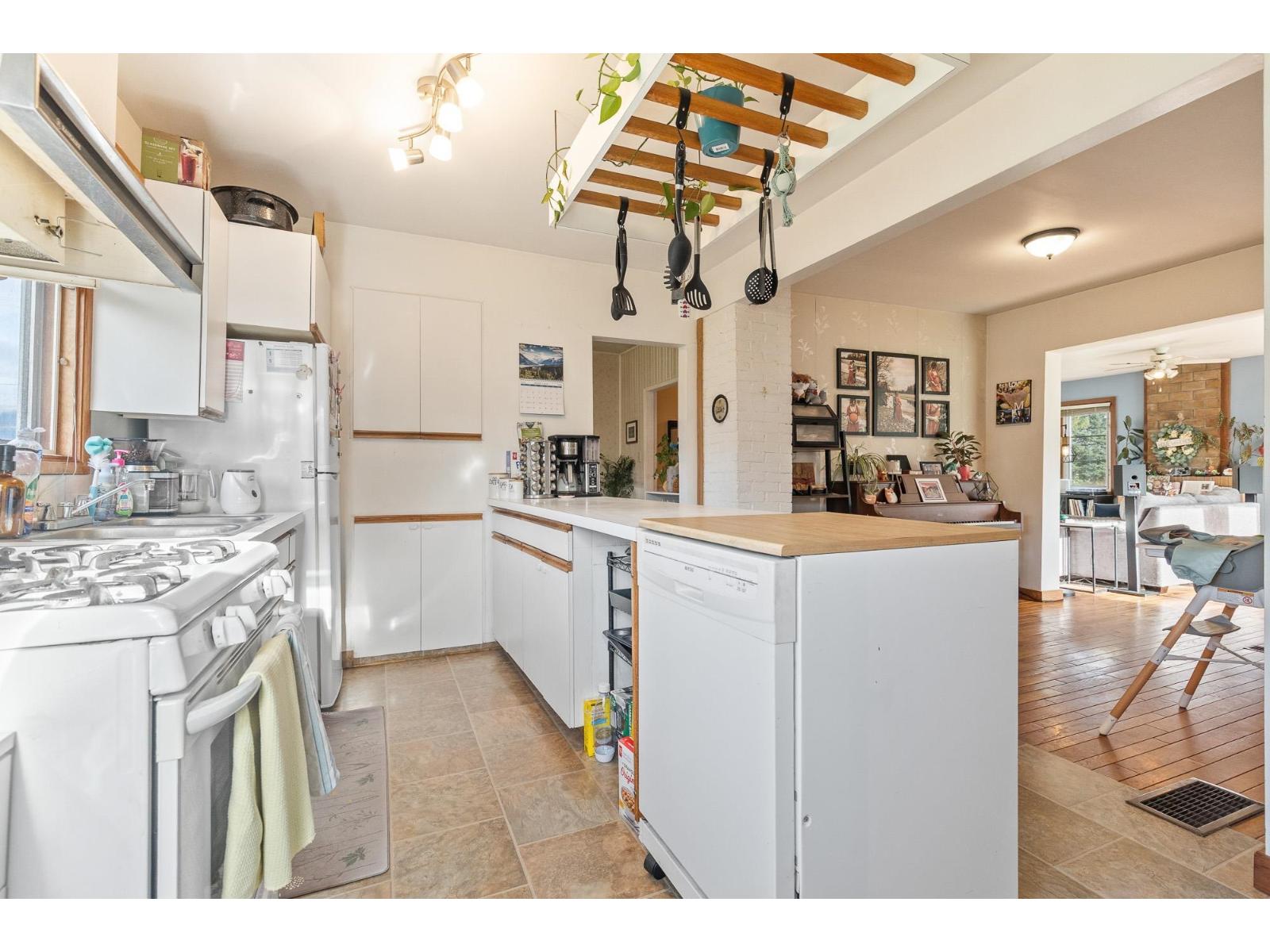 41960 Keith Wilson Road, Greendale, Sardis - Greendale, British Columbia  V2R 4B2 - Photo 13 - R3086633