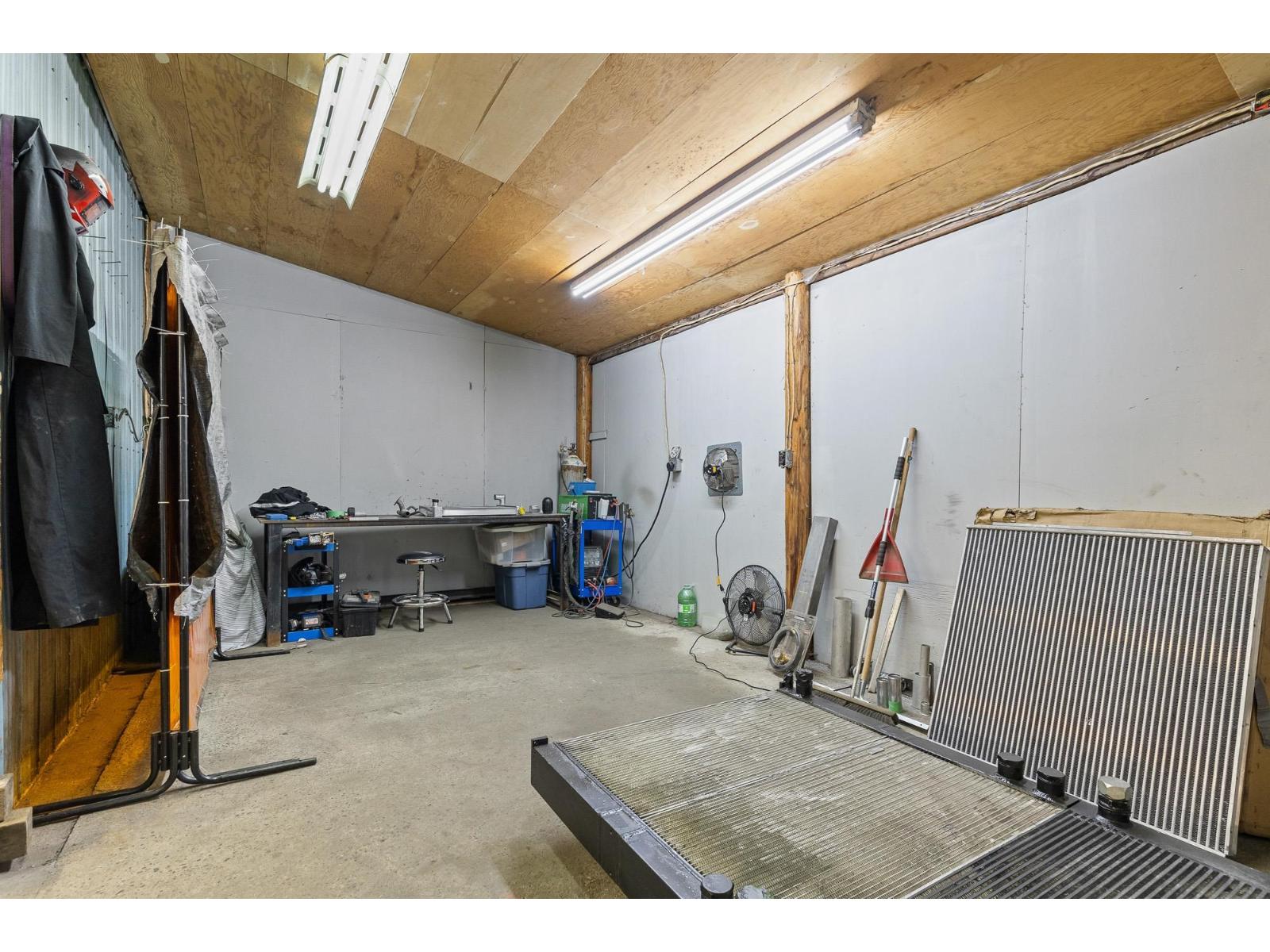 41960 Keith Wilson Road, Greendale, Sardis - Greendale, British Columbia  V2R 4B2 - Photo 37 - R3086633