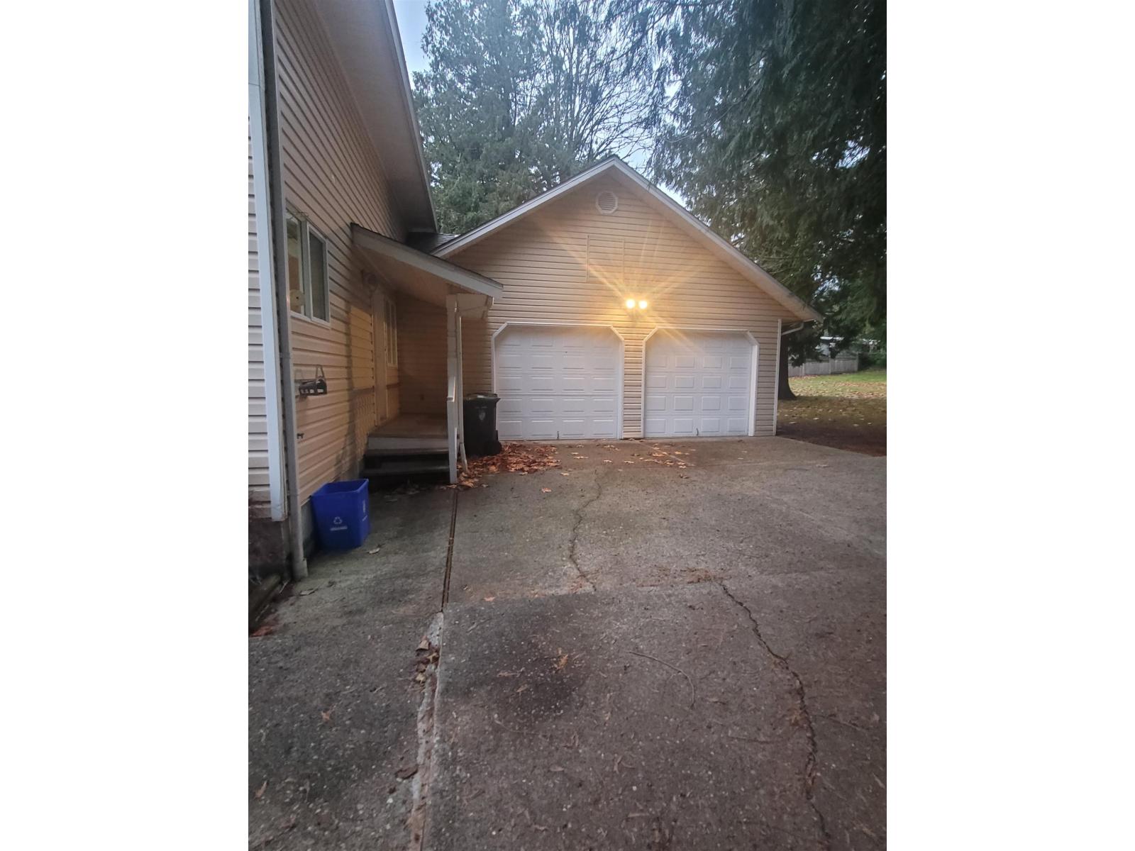 21457 78 Avenue, Langley, British Columbia  V2Y 2E9 - Photo 5 - R3086393