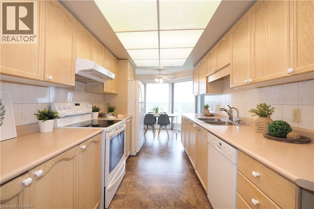 190 Hespeler Road Unit# 1001, Cambridge, Ontario  N1R 8B8 - Photo 20 - 40803036