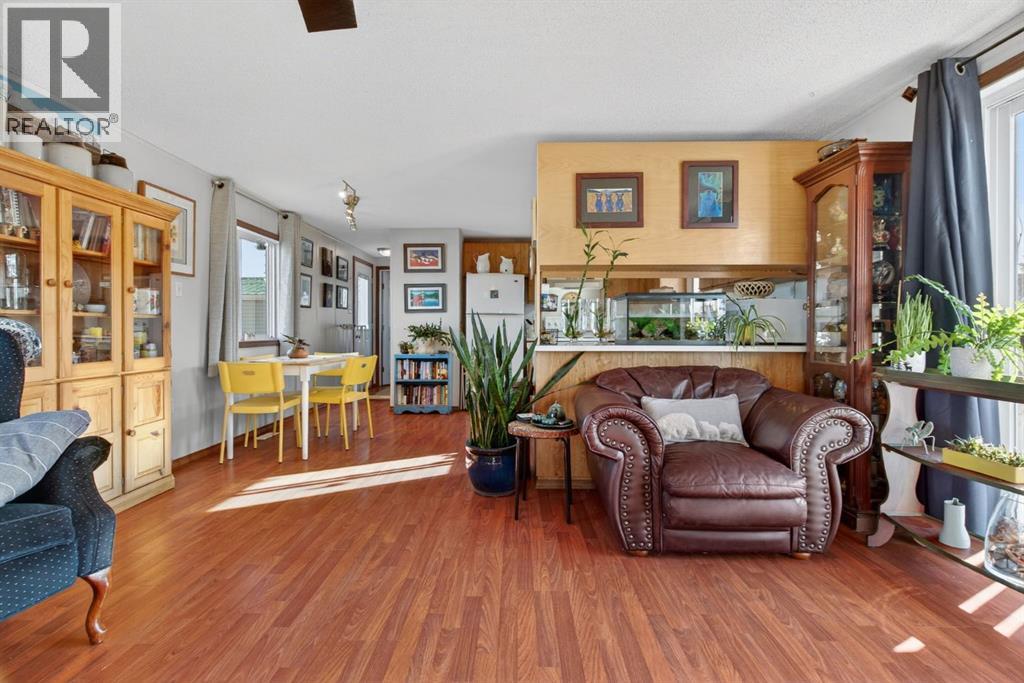 443 Homestead Trail Se, High River, Alberta  T1V 1J9 - Photo 7 - A2283643