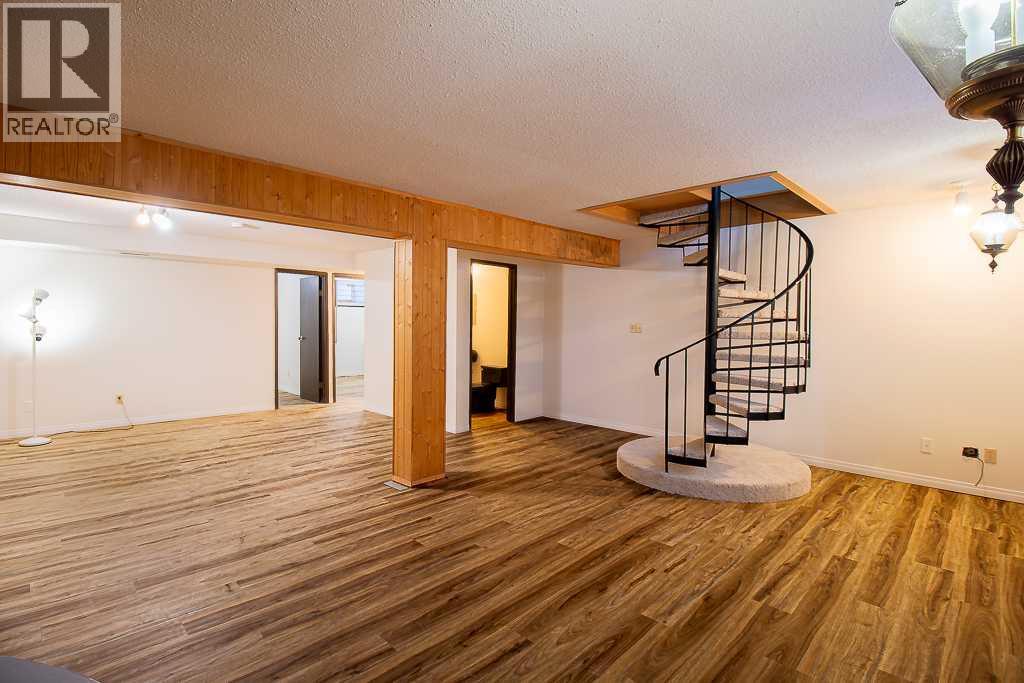 111 Christina Court, Fort Mcmurray, Alberta  T9K 1H3 - Photo 29 - A2266628