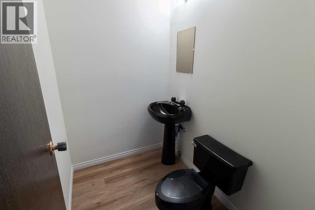 111 Christina Court, Fort Mcmurray, Alberta  T9K 1H3 - Photo 30 - A2266628