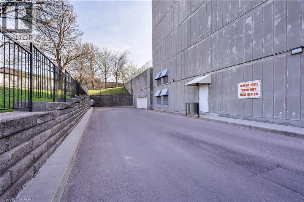 225 Harvard Place Unit# 809, Waterloo, Ontario  N2J 4H4 - Photo 47 - 40795891