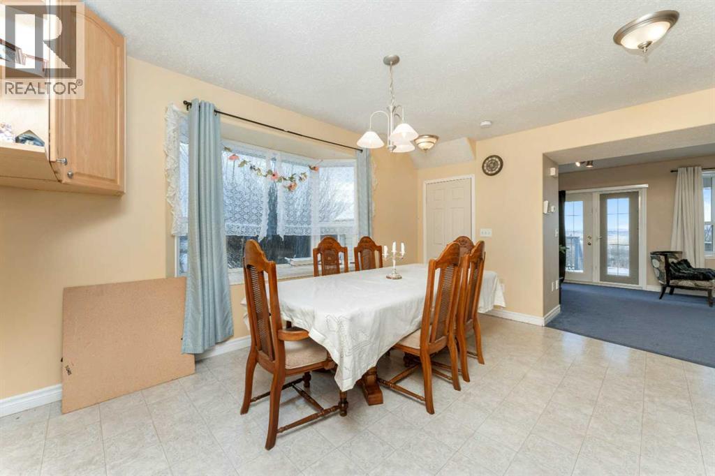 320077 Range Road 240, Rural Kneehill County, Alberta  T0M 2A0 - Photo 6 - A2279024