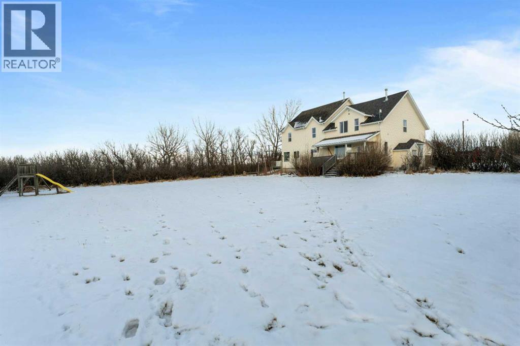 320077 Range Road 240, Rural Kneehill County, Alberta  T0M 2A0 - Photo 31 - A2279024