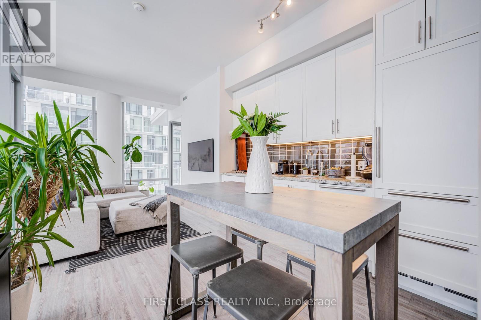 402 - 39 Queens Quay E, Toronto, Ontario  M5E 0A5 - Photo 22 - C12758484