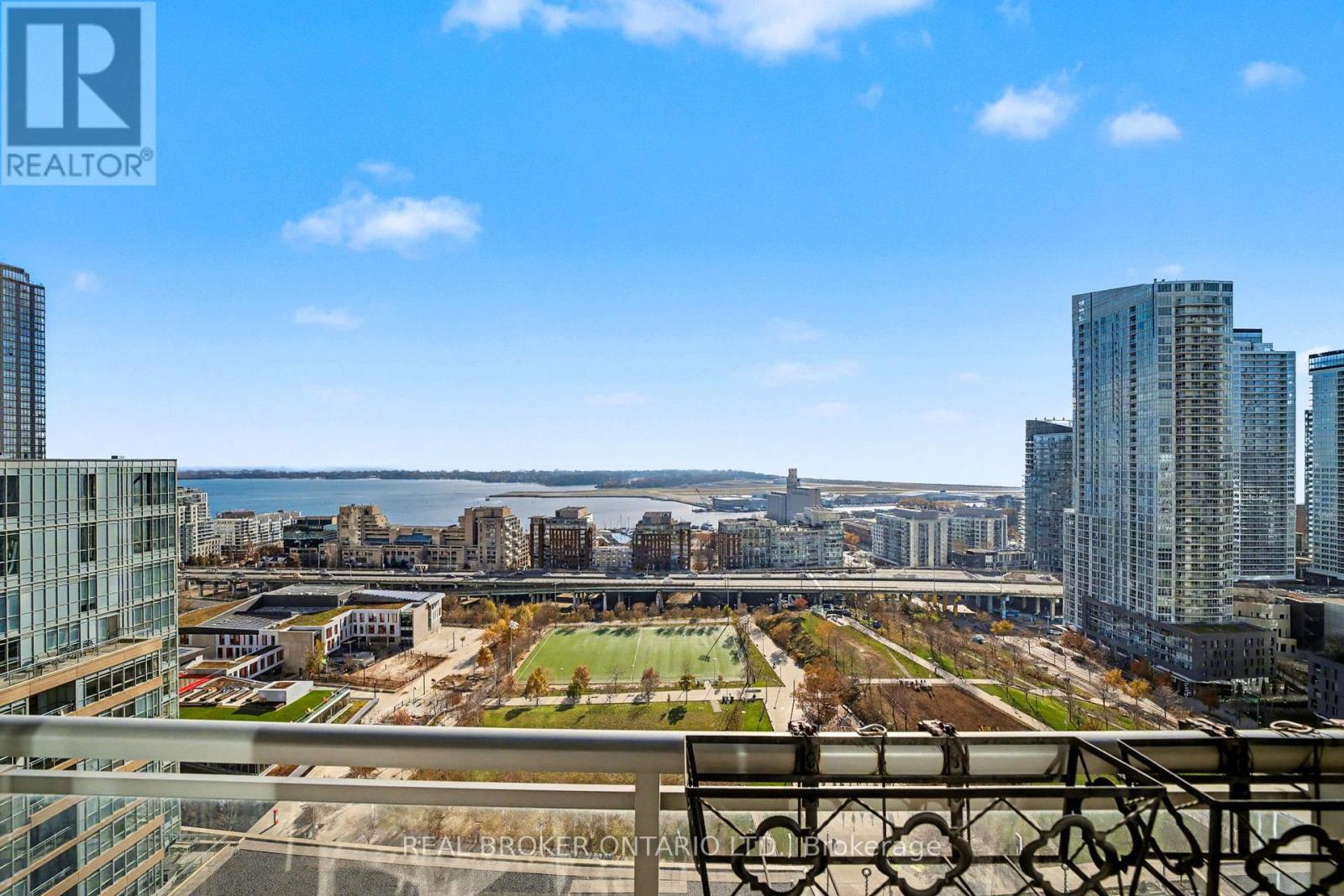 2608 - 15 Iceboat Terrace, Toronto, Ontario  M5V 4A5 - Photo 7 - C12758664