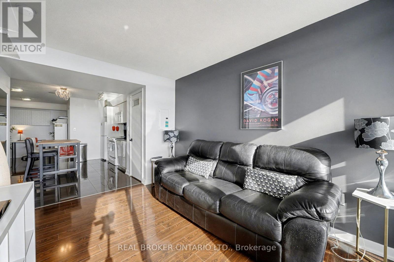 2608 - 15 Iceboat Terrace, Toronto, Ontario  M5V 4A5 - Photo 6 - C12758664