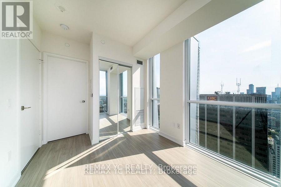 4702 - 1 Yorkville Avenue, Toronto, Ontario  M4W 0B1 - Photo 7 - C12758718