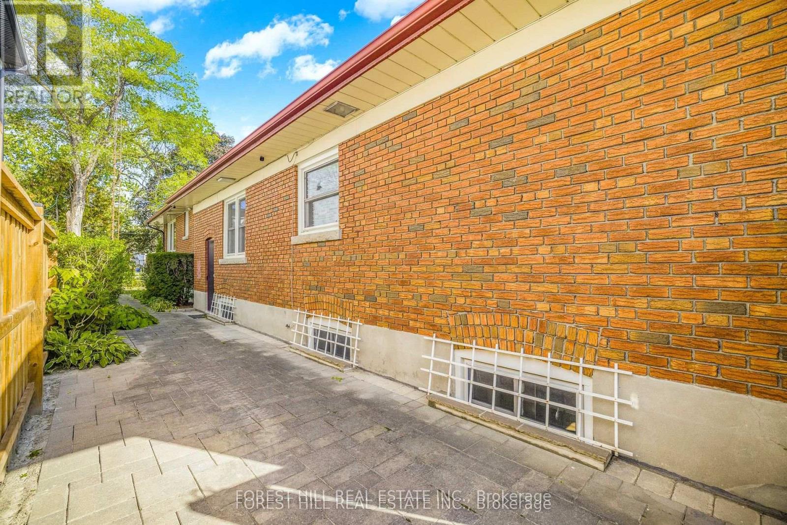 18 Irvington Crescent, Toronto, Ontario  M2N 2Z1 - Photo 20 - C12758746