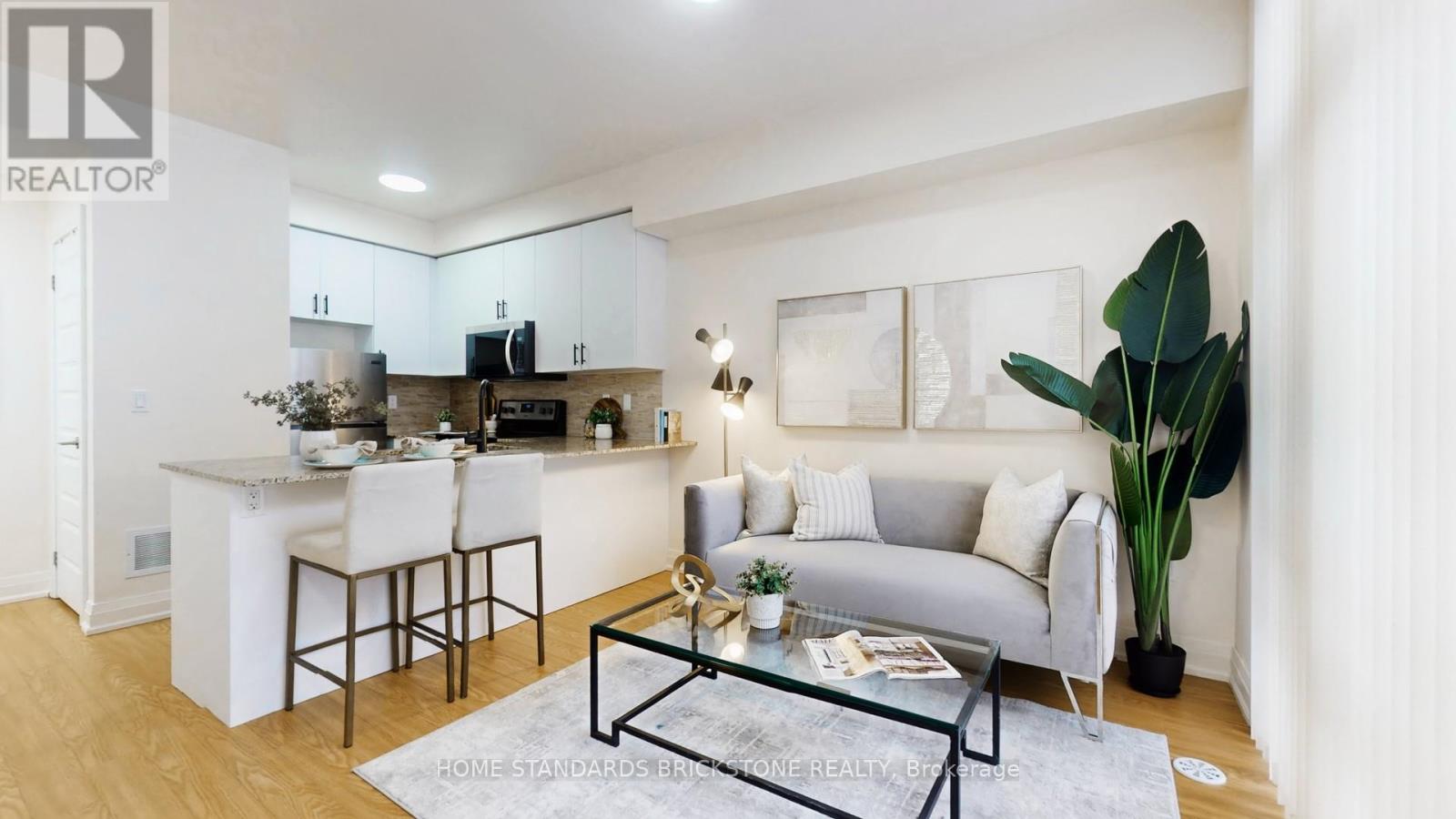 53 - 19 Eldora Avenue, Toronto, Ontario  M2M 0B5 - Photo 2 - C12758758