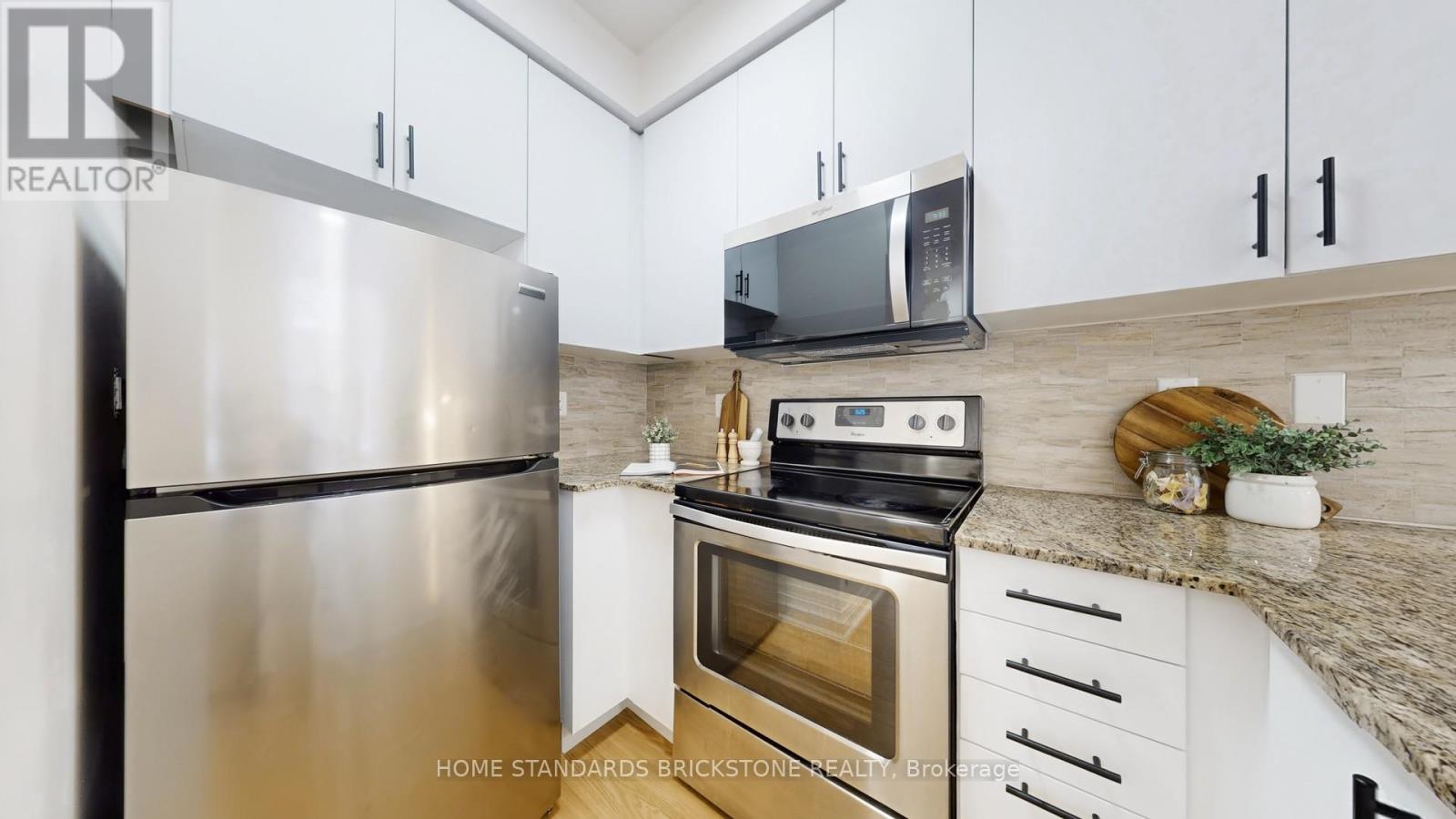 53 - 19 Eldora Avenue, Toronto, Ontario  M2M 0B5 - Photo 9 - C12758758