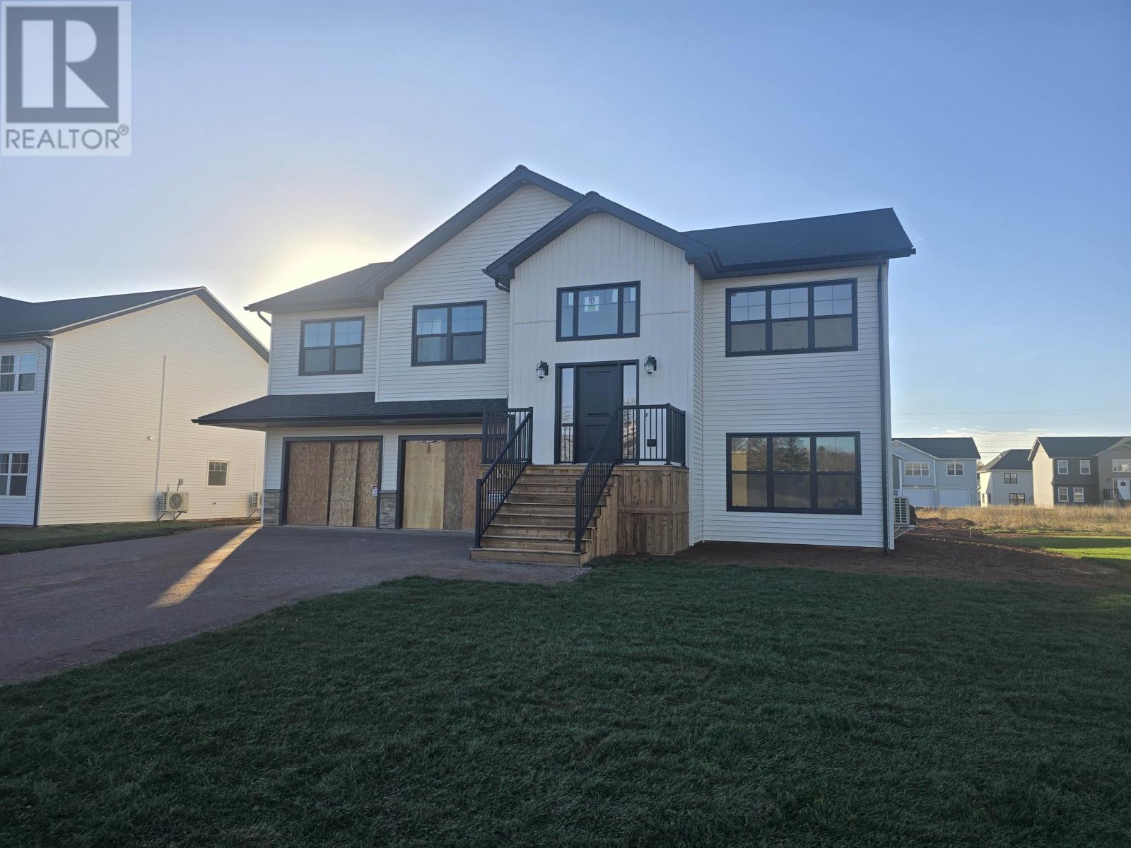 59 Kingsburgh Avenue, Charlottetown, Prince Edward Island  C1E 3W3 - Photo 2 - 202522946