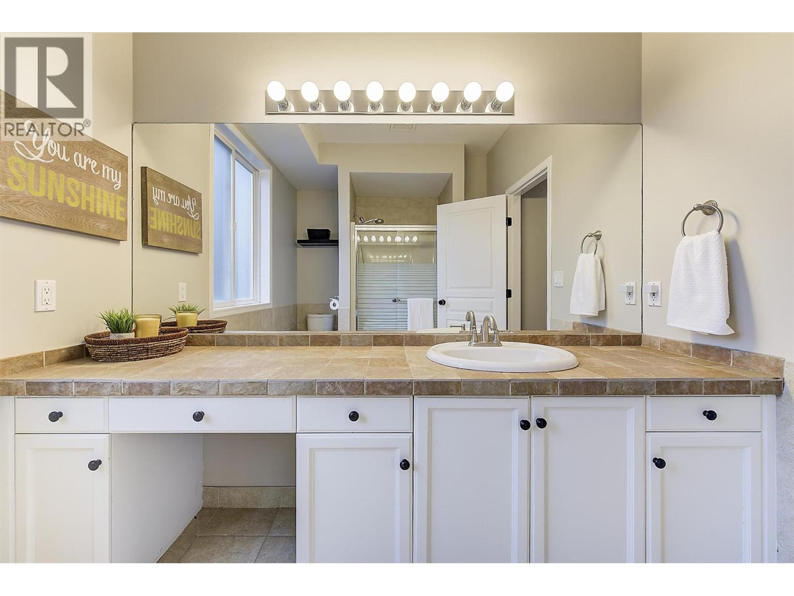 2063 Horizon Drive, West Kelowna, British Columbia  V1Z 3N4 - Photo 29 - 10374222