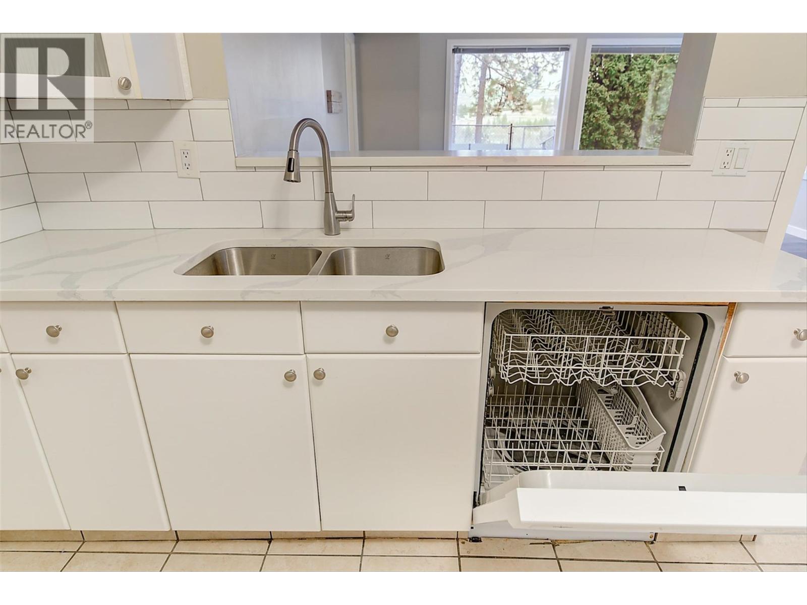 2063 Horizon Drive, West Kelowna, British Columbia  V1Z 3N4 - Photo 58 - 10374222