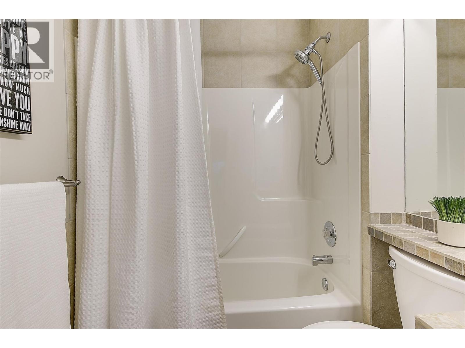 2063 Horizon Drive, West Kelowna, British Columbia  V1Z 3N4 - Photo 35 - 10374222