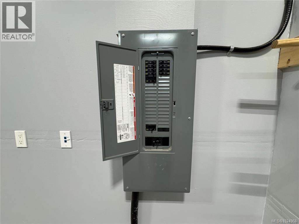 E 1607 Little River Rd, Comox, British Columbia  V9M 4C4 - Photo 10 - 1024968