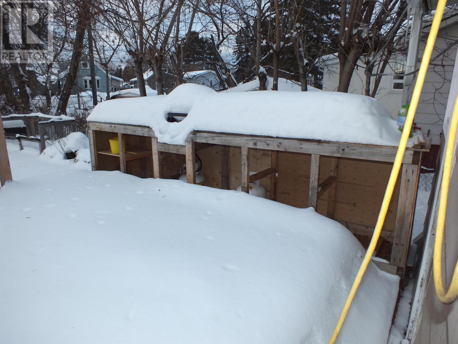 225 Balmoral St, Thunder Bay, Ontario  P7C 4J7 - Photo 11 - TB2600059