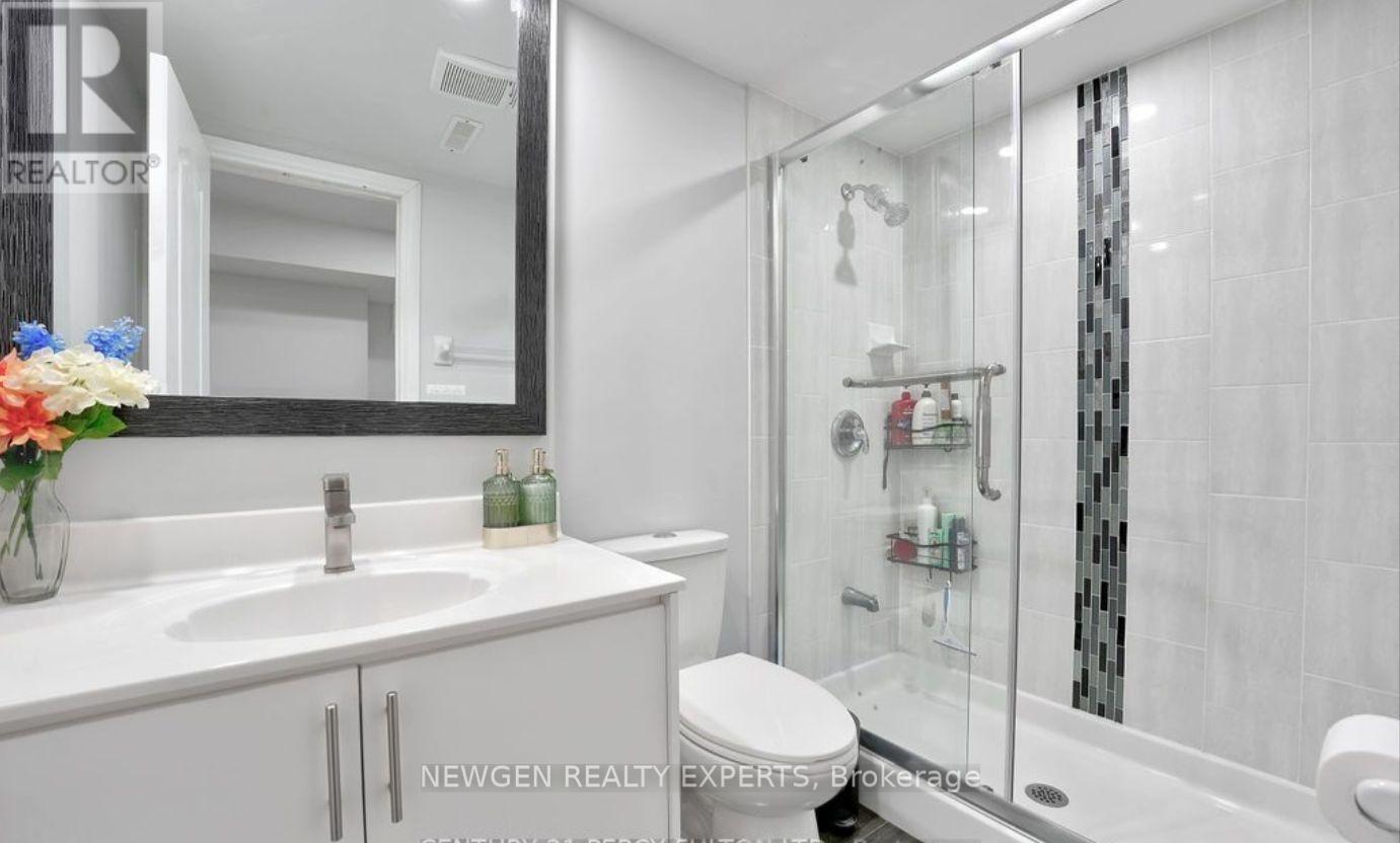 68 Root Crescent E, Ajax, Ontario  L1T 4M3 - Photo 5 - E12722702