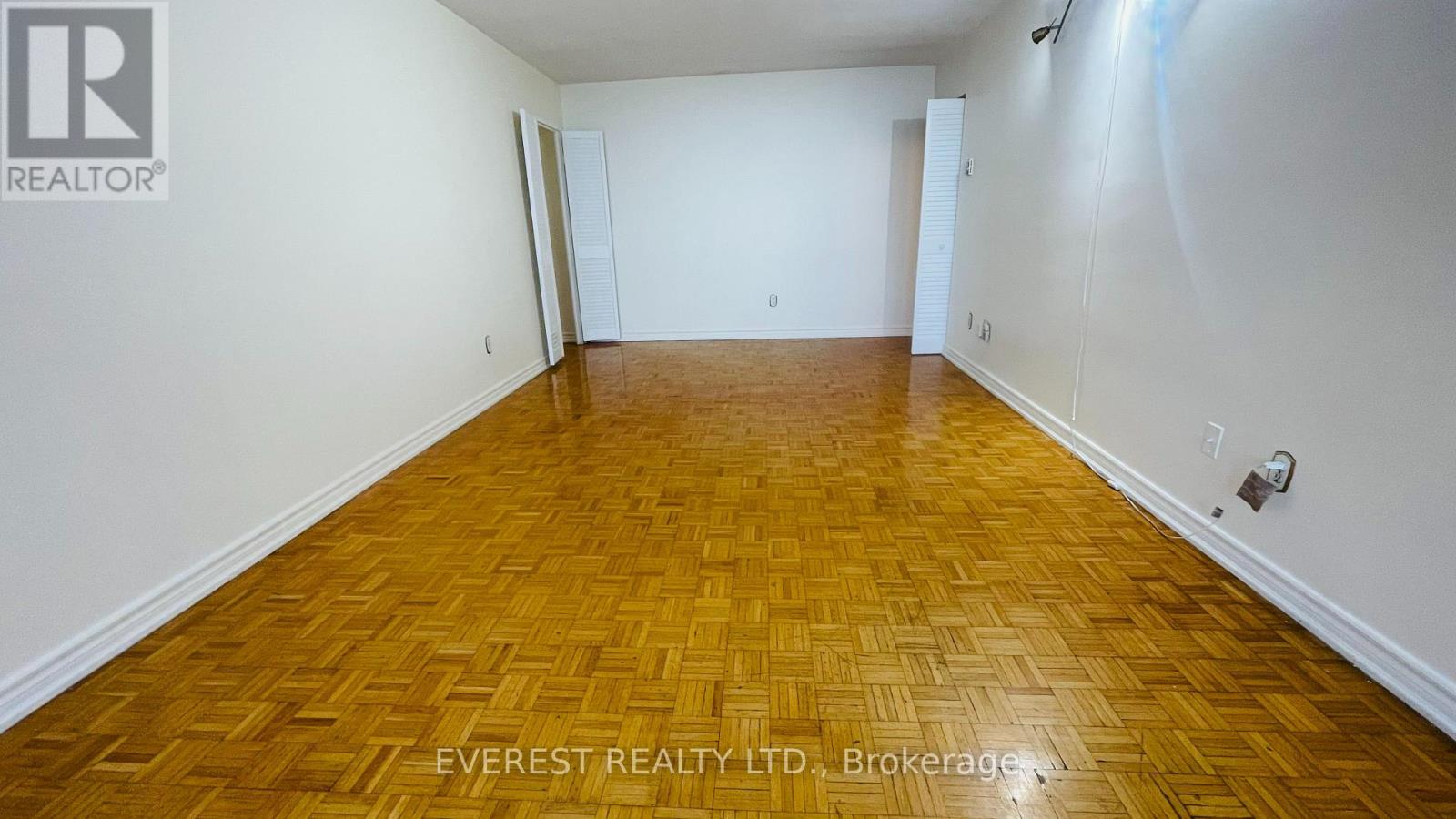 1705 - 3 Massey Square, Toronto, Ontario  M4C 5L5 - Photo 9 - E12758216