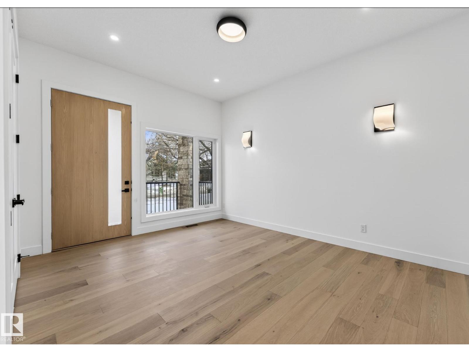 5820 110 St Nw, Edmonton, Alberta  T6H 3E3 - Photo 4 - E4471007