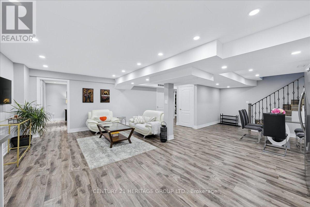 Basement Apartment - 363 Otton Road N, Newmarket, Ontario  L3X 1E5 - Photo 5 - N12758494