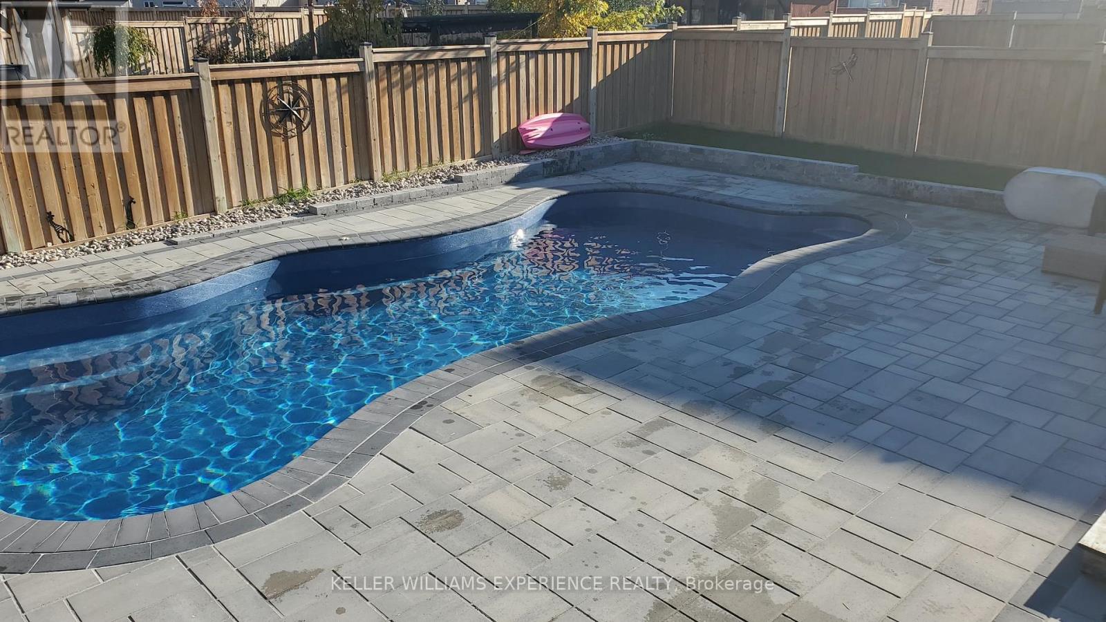 47 Mount Crescent, Essa (Angus), Ontario  L0M 1B5 - Photo 6 - N12758606