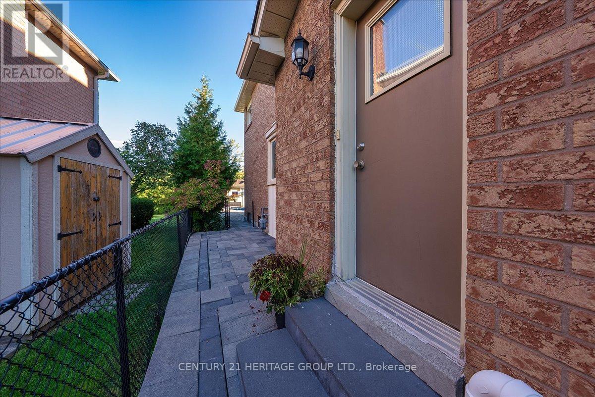 Basement Apartment - 363 Otton Road N, Newmarket, Ontario  L3X 1E5 - Photo 2 - N12758494